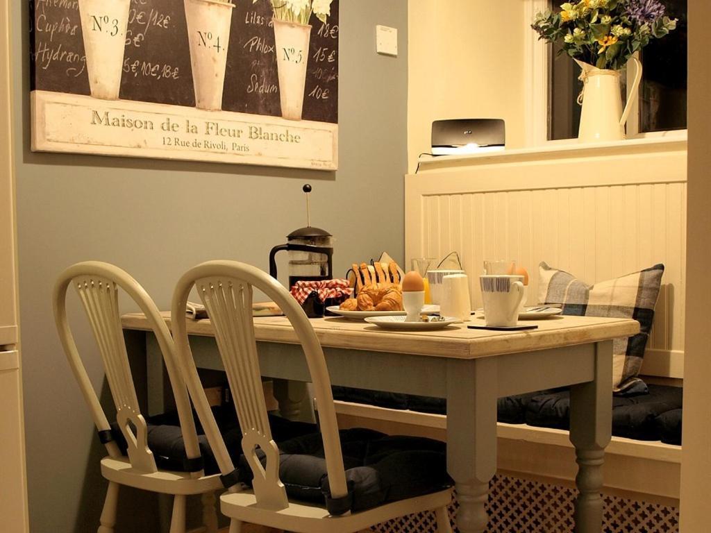 Plum Tree Cottage Witton le Wear Phòng bức ảnh